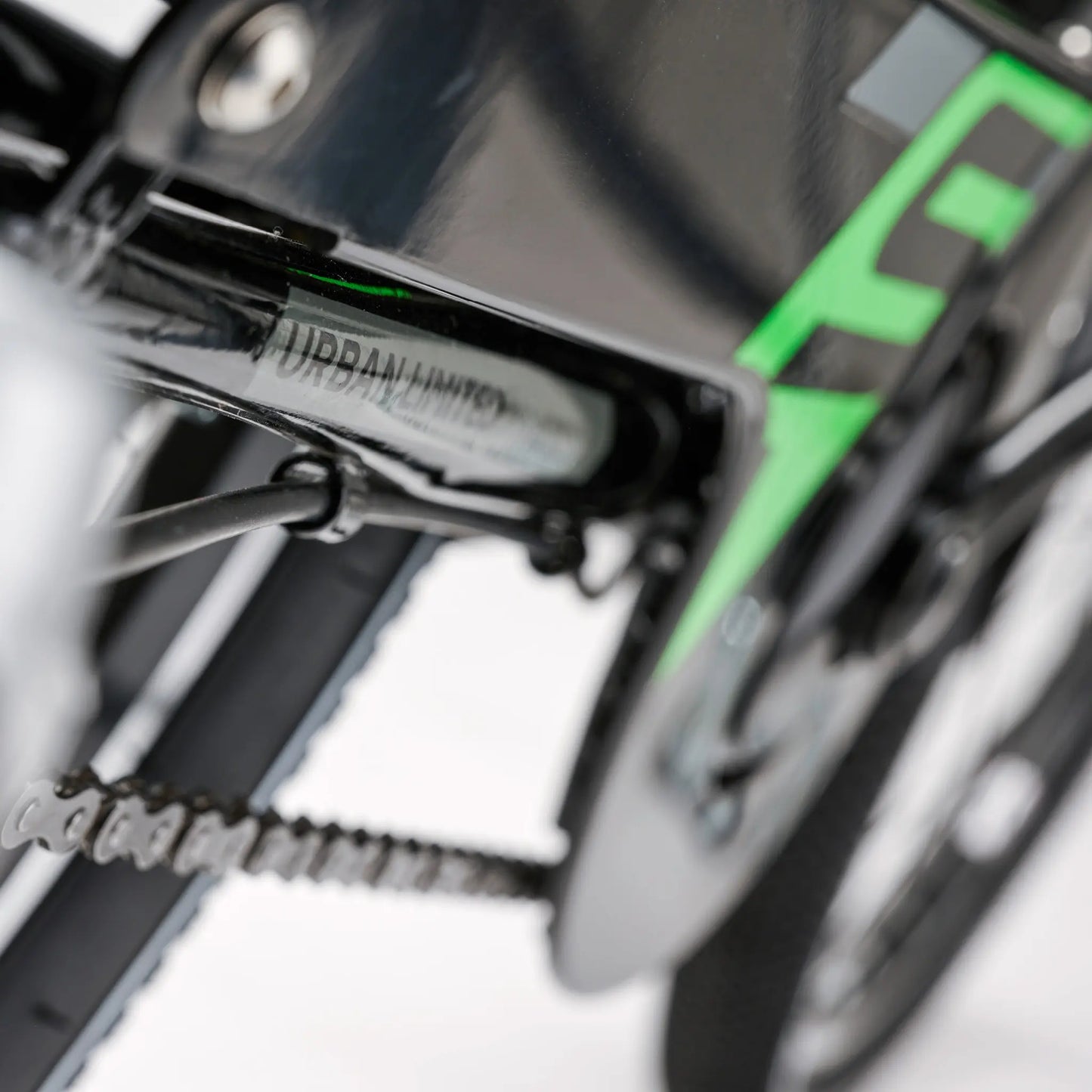 S'COOL urban steel ltd 26 inch 3-speed 