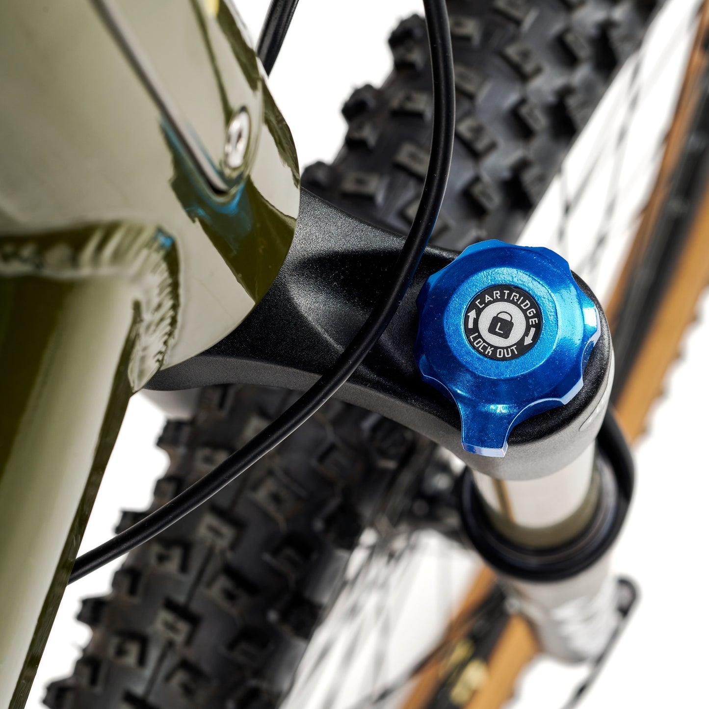 Vélo électrique pour enfant | e-troX Race 26 pouces 9 vitesses 