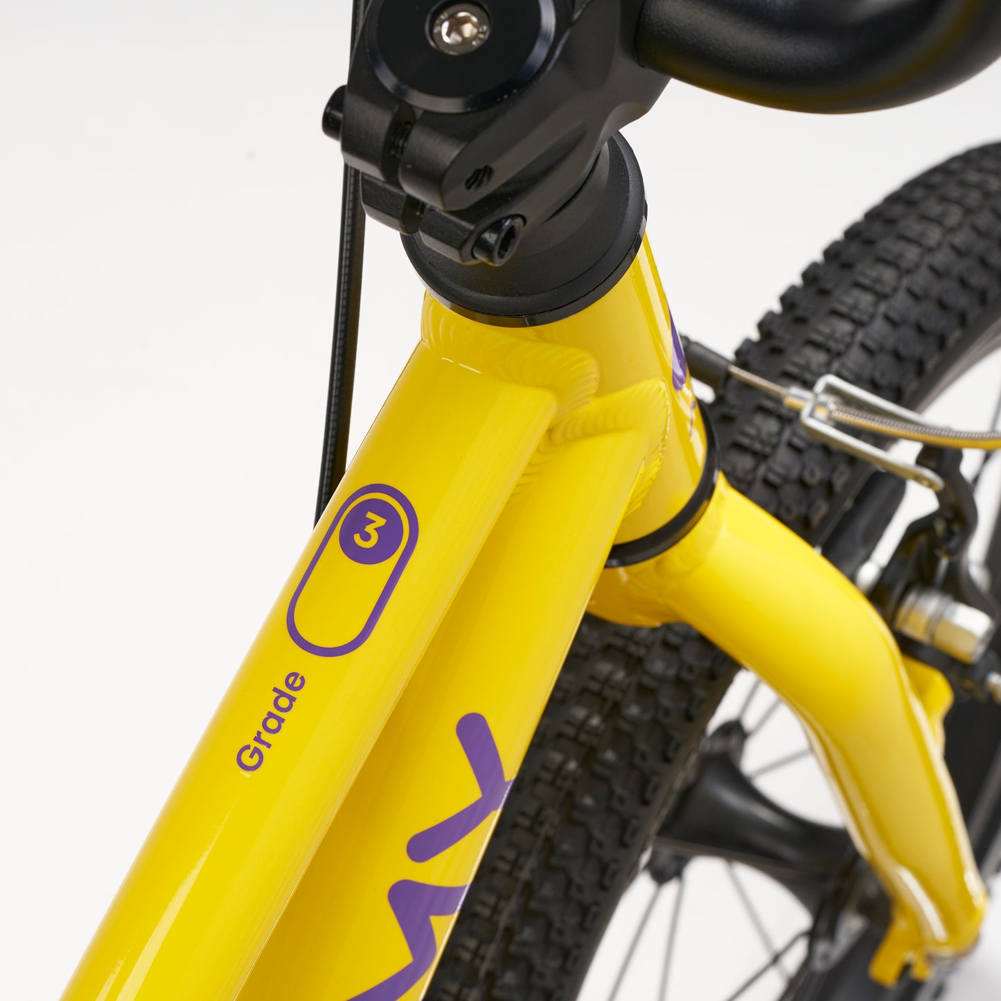 ACADEMY Grade 3 belt easyshift+ - Yellow